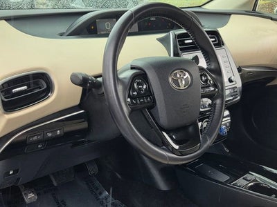 2022 Toyota Prius L Eco