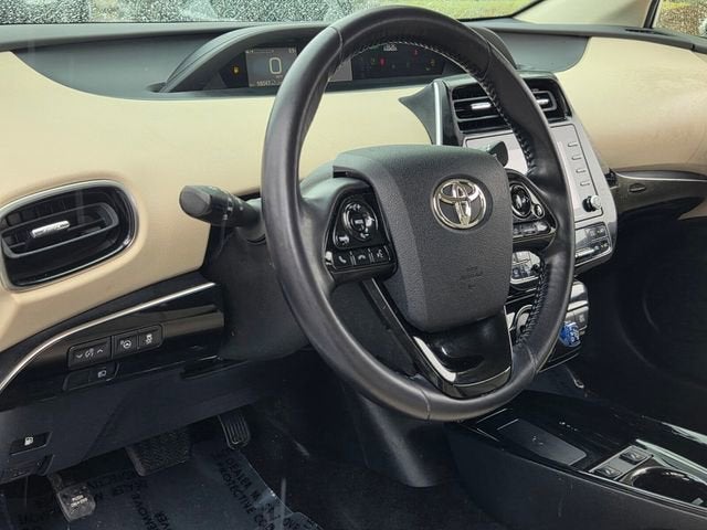 2022 Toyota Prius L Eco