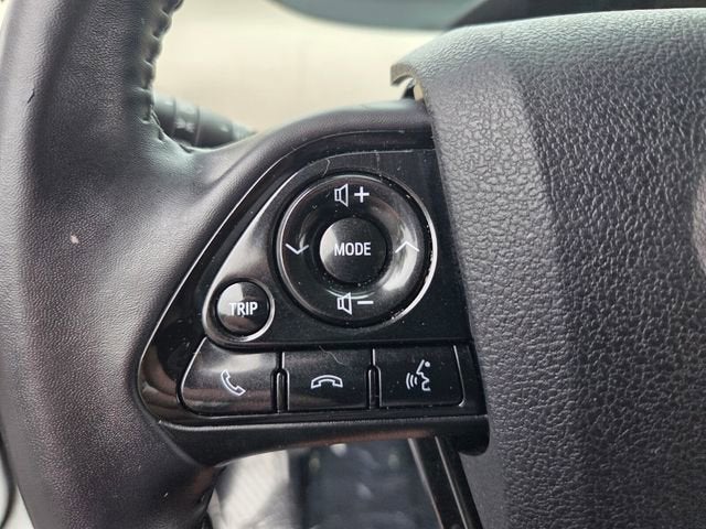 2022 Toyota Prius L Eco