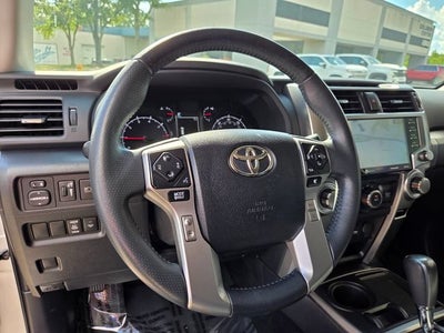 2022 Toyota 4Runner SR5