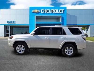 2022 Toyota 4Runner SR5