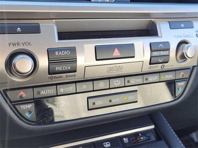 2018 Lexus ES ES 300h