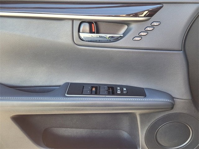 2018 Lexus ES ES 300h