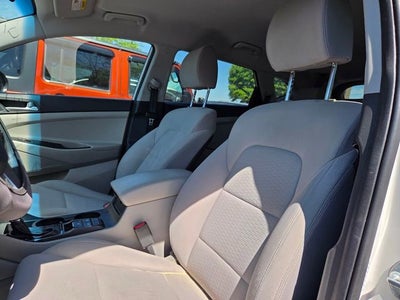 2020 Hyundai Tucson SE