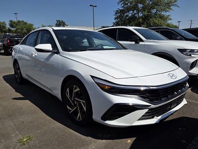 2025 Hyundai Elantra Hybrid Limited