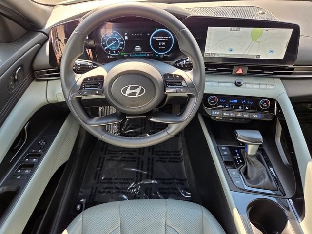 2025 Hyundai Elantra Hybrid Limited