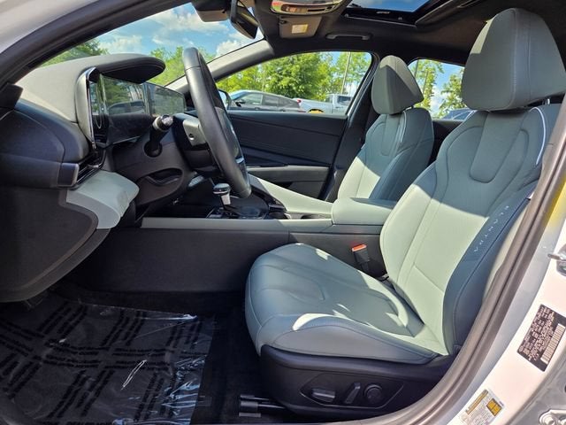 2025 Hyundai Elantra Hybrid Limited