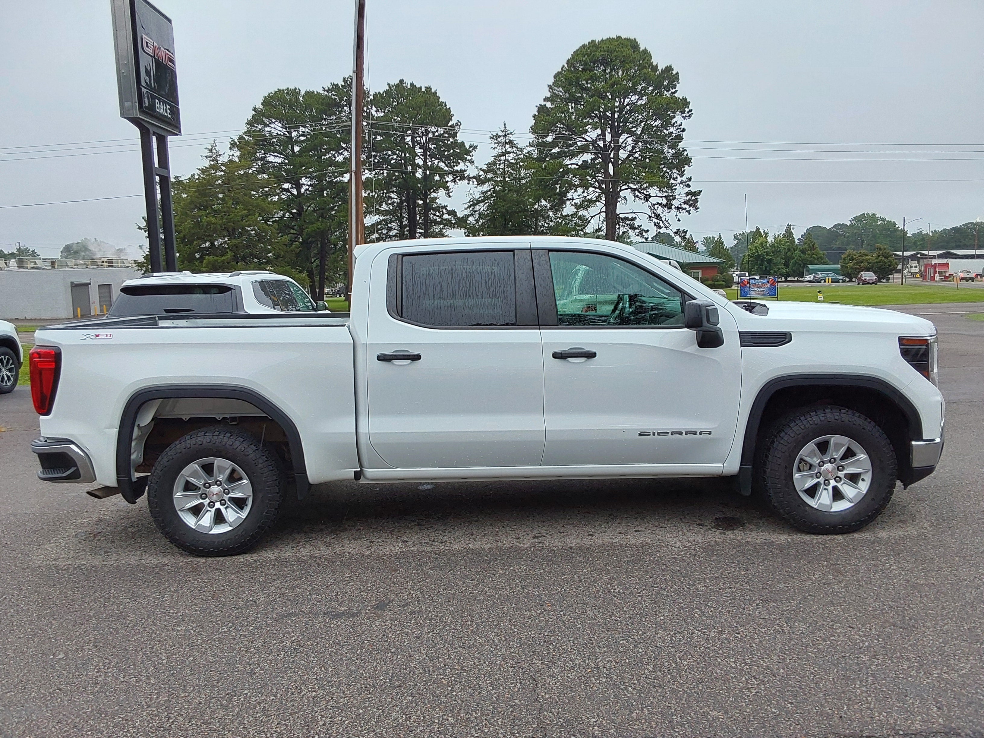 2023 GMC Sierra 1500 Pro