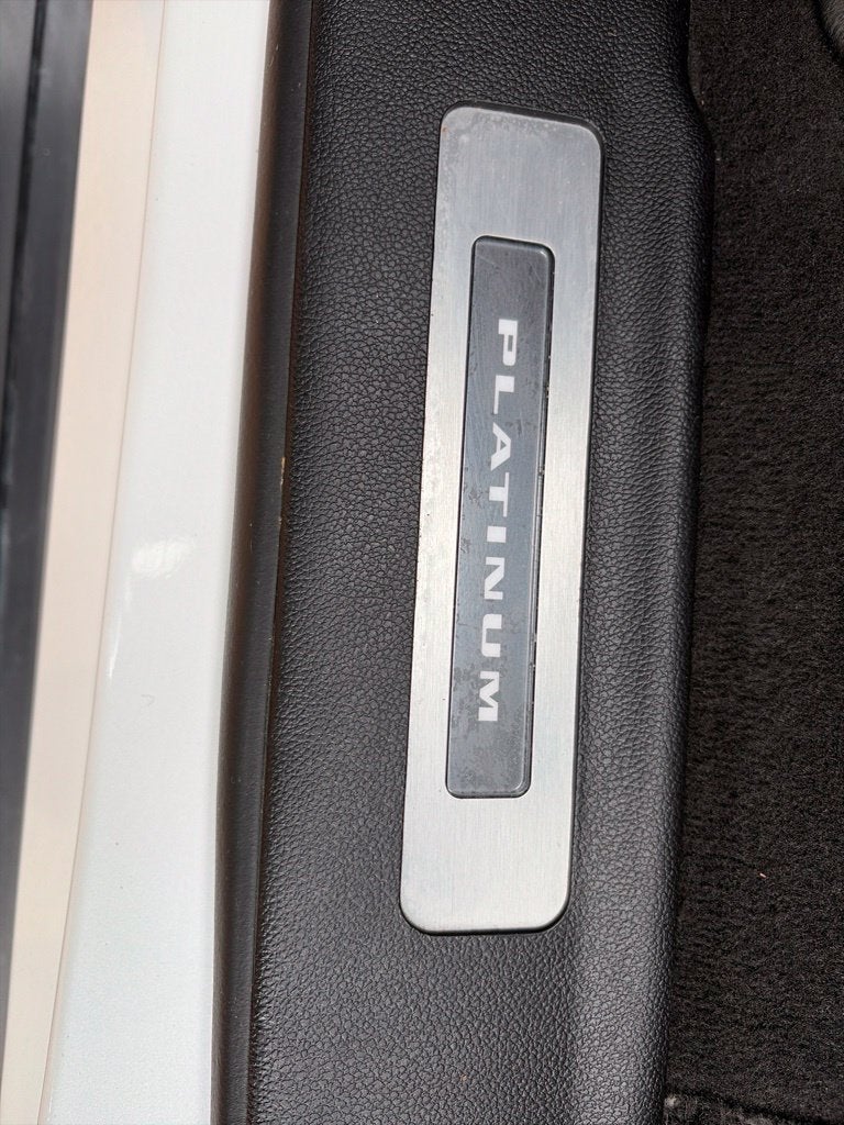 2020 Cadillac Escalade Platinum
