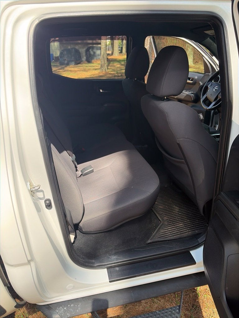 2018 Toyota Tacoma SR