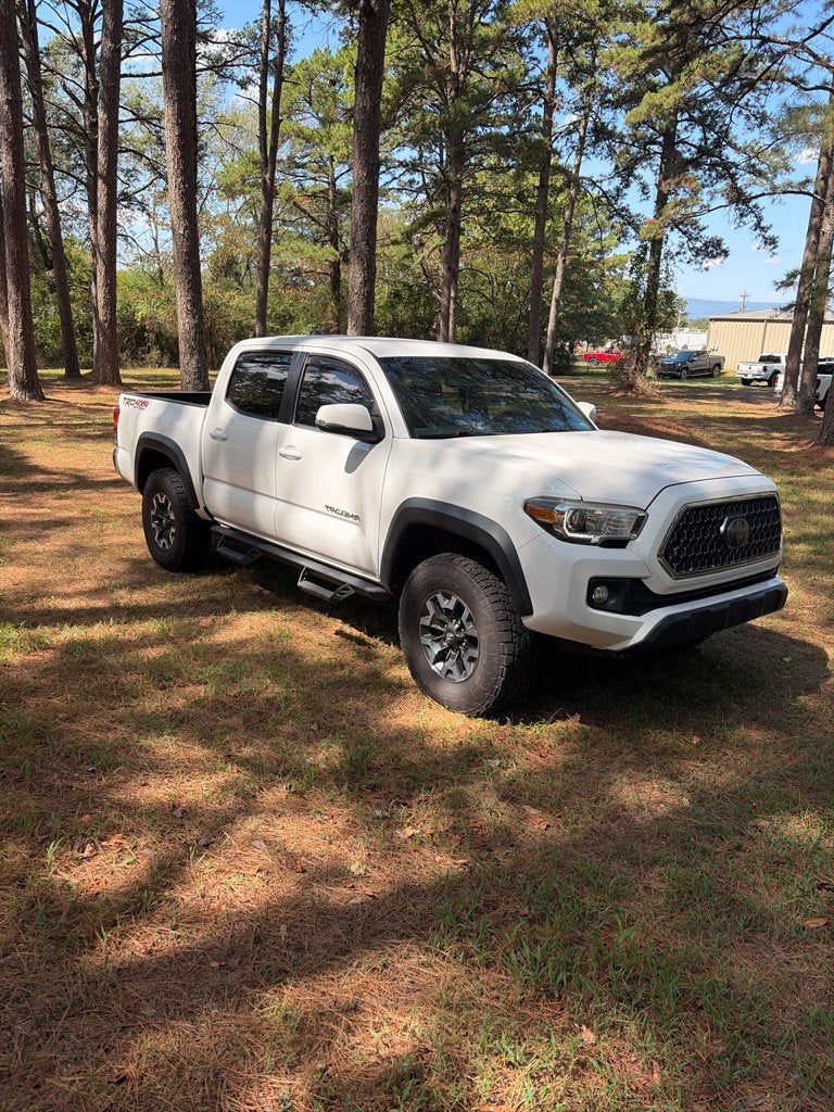 2018 Toyota Tacoma SR