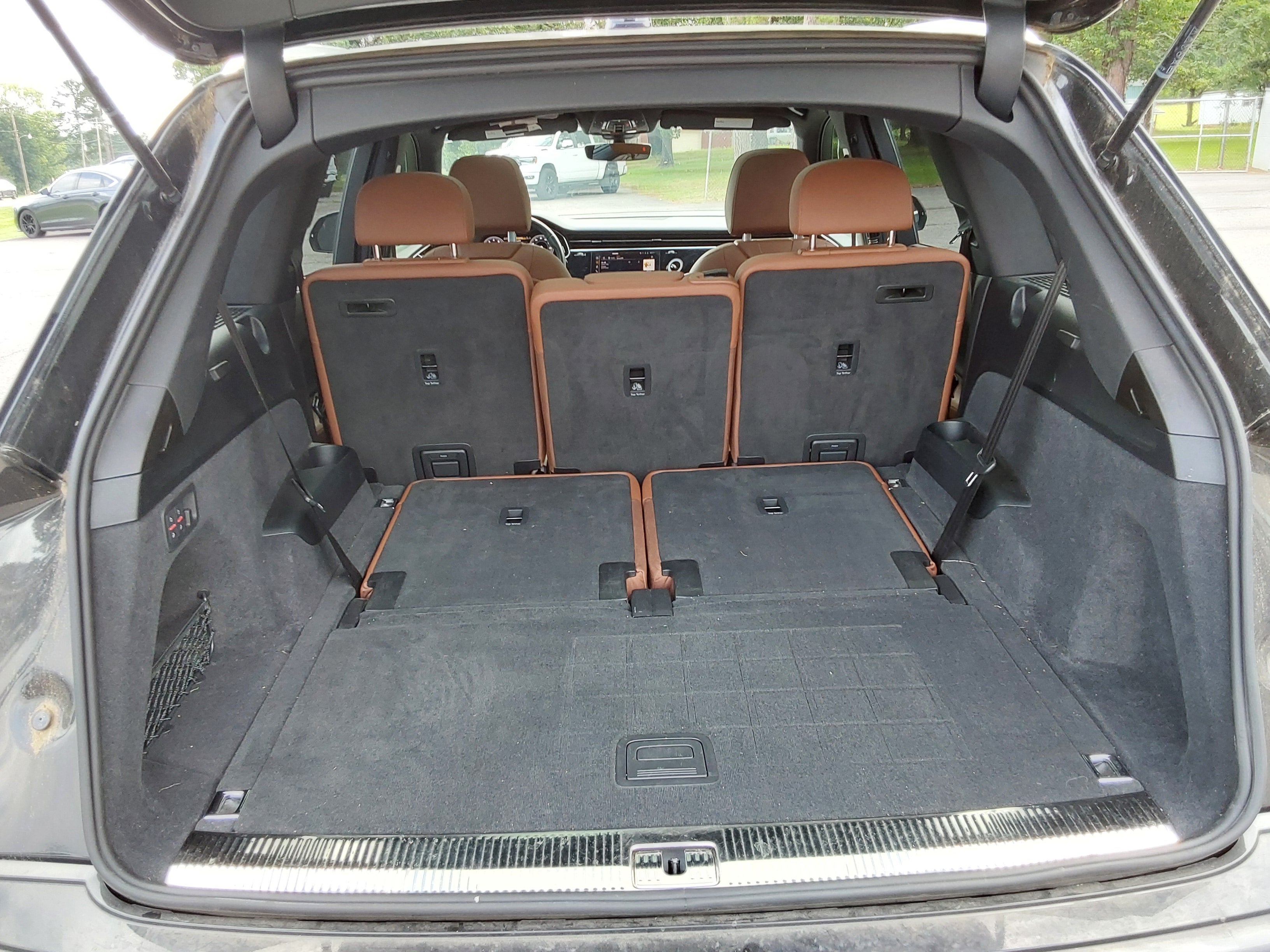 2022 Audi Q7 Premium Plus